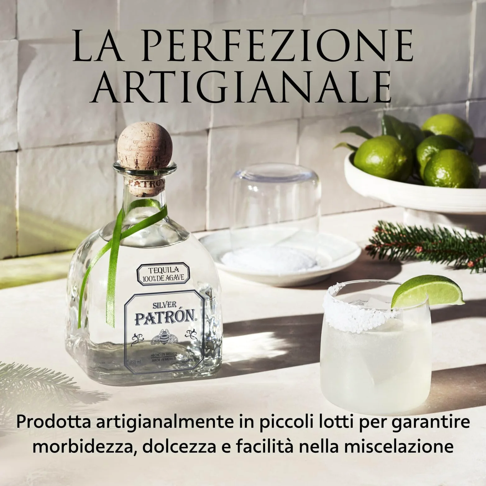 PATRÓN Silver Premium Tequila, Vol. 40%, 70 cl / 700 ml, creata in Messico con metodi artigianali in piccoli lotti a partire dal 100% della migliore agave Weber Blue