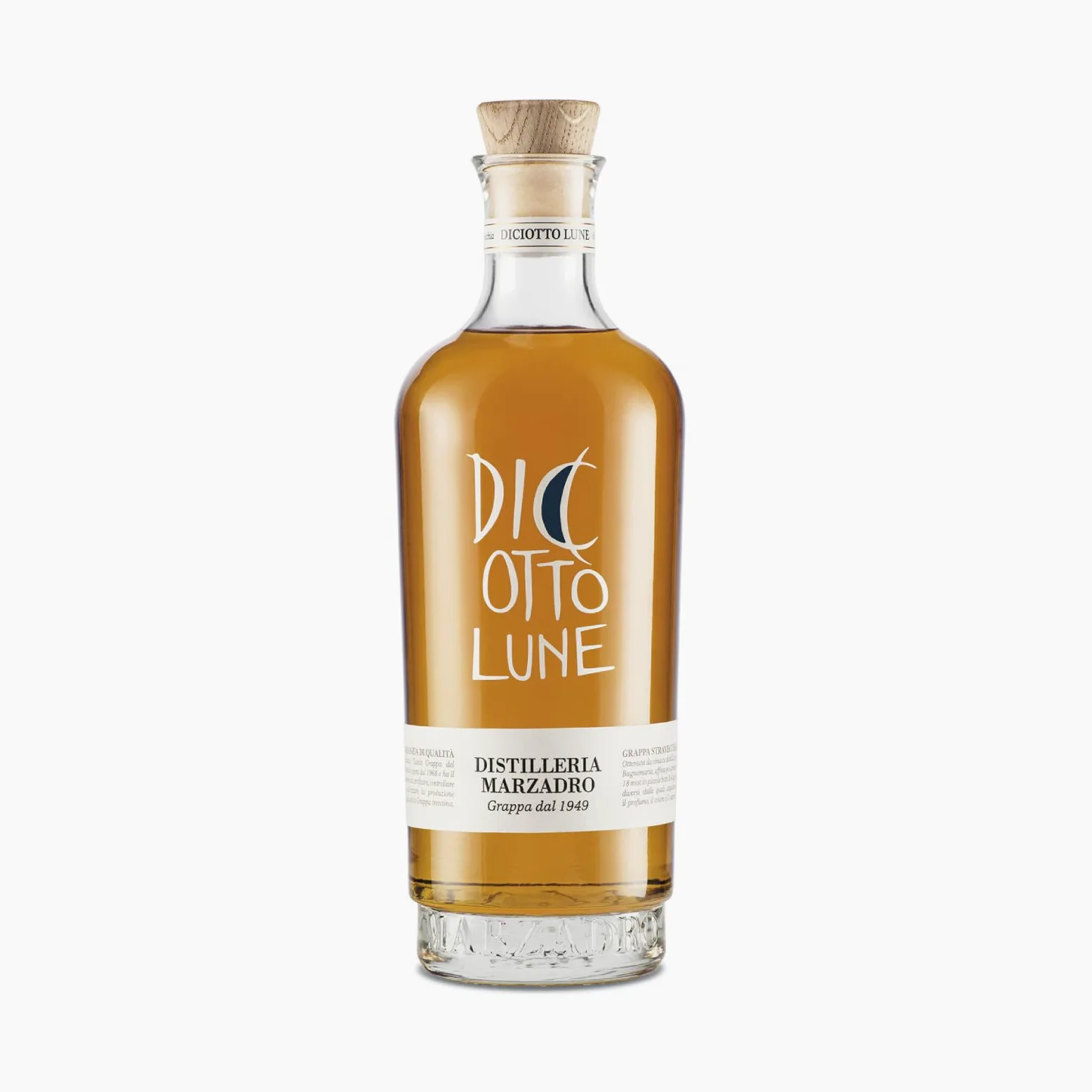 Marzadro, Grappa le Diciotto Lune, Invecchiamento 18 mesi, Confezione con Astuccio - Bottiglia in Vetro da 700ml