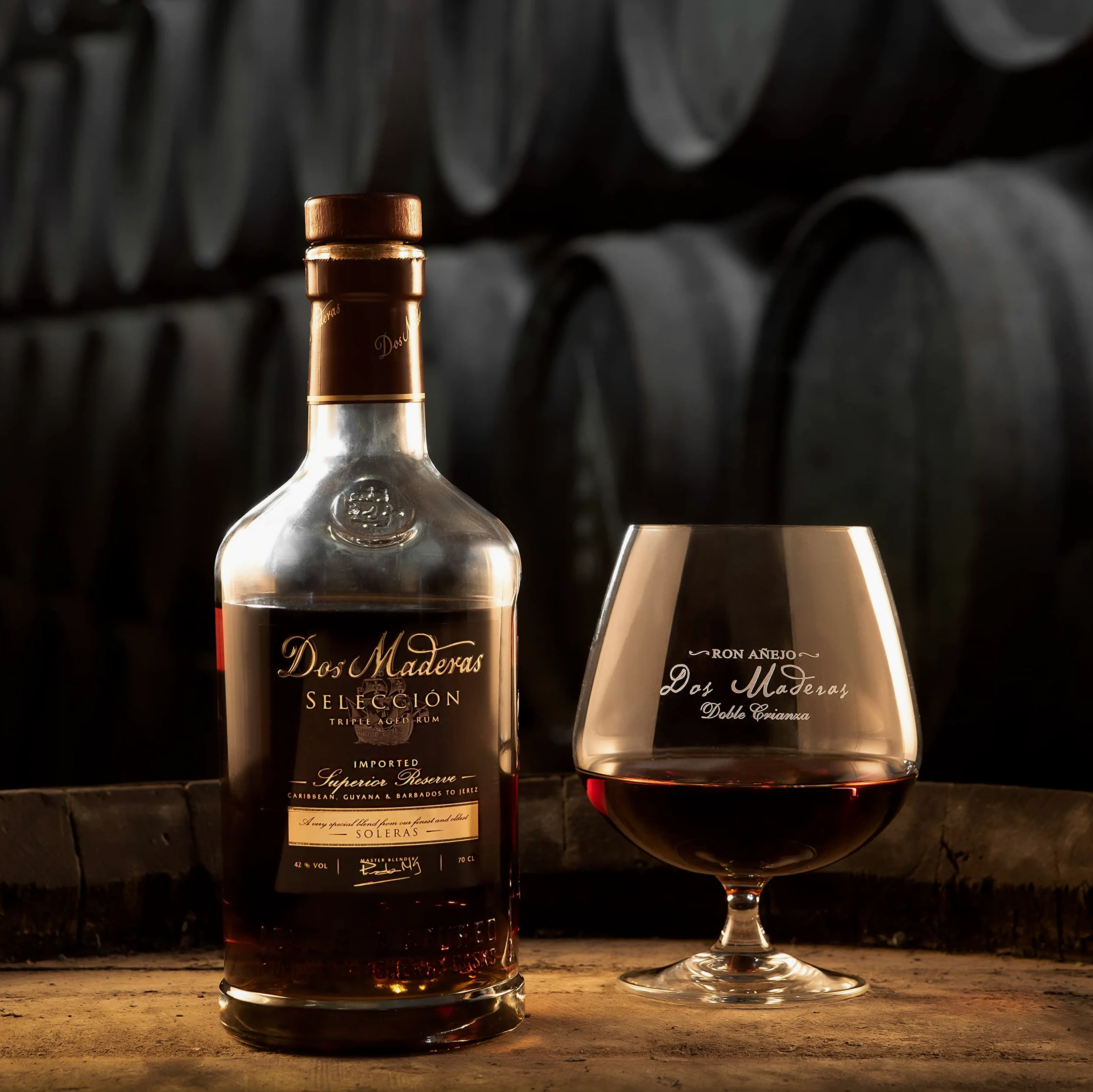 RUM SELECCION TRIPLE ACED SUPERIOR RESERVE 70 CL IN ASTUCCIO