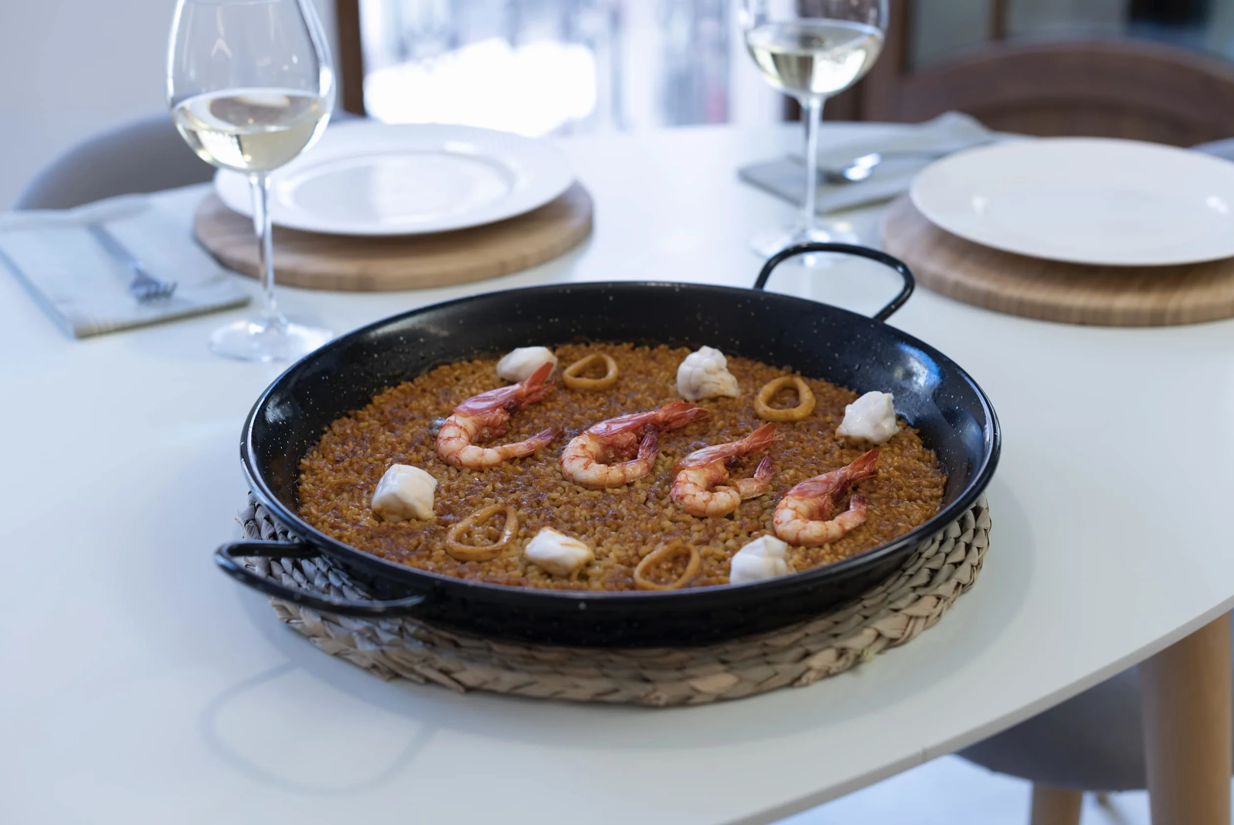 Paellissimo - Brodo Concentrato di Riso e Pesce a Base di Pesce di Scoglio e Frutti di Mare | 100% Naturale e Senza Glutine | 4 Porzioni x Lattina (Contenuto per Lattina 400gr) | 4 Unità