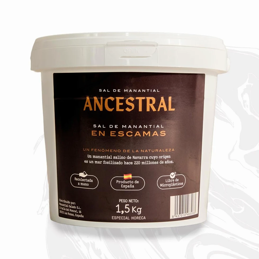 SAL ANCESTRAL - Sale in Scaglie di Sorgente - Fiocchi di Sale Gourmet Biologico - Sale in Scaglie ideale per Carne e Pesce - Formato Scorta 1,5 kg (Raccolto a Mano)