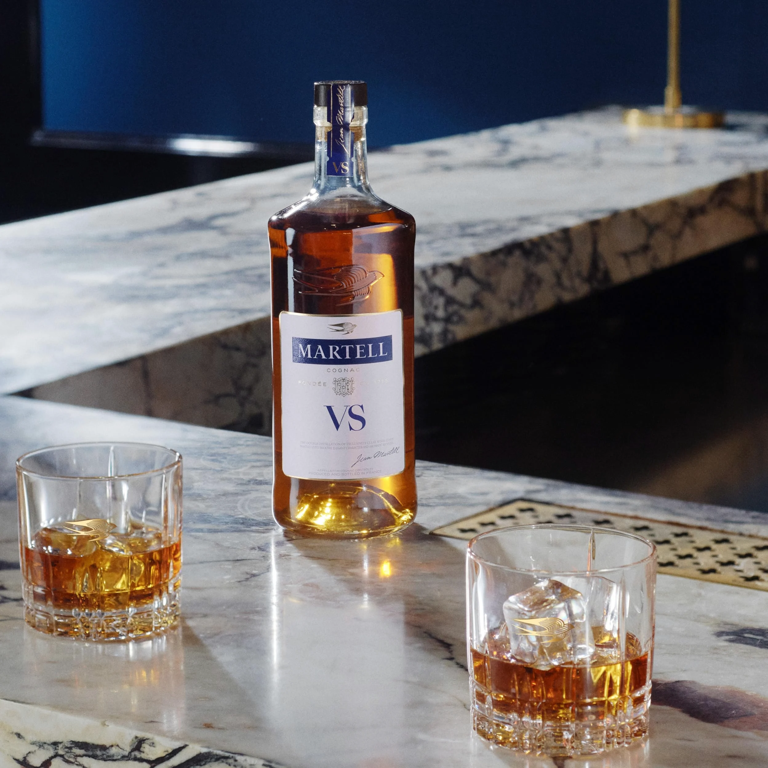 Martell VS Cognac, La Maison dal 1715, Invecchiato in Botti di Rovere, vol 40%, 70 CL