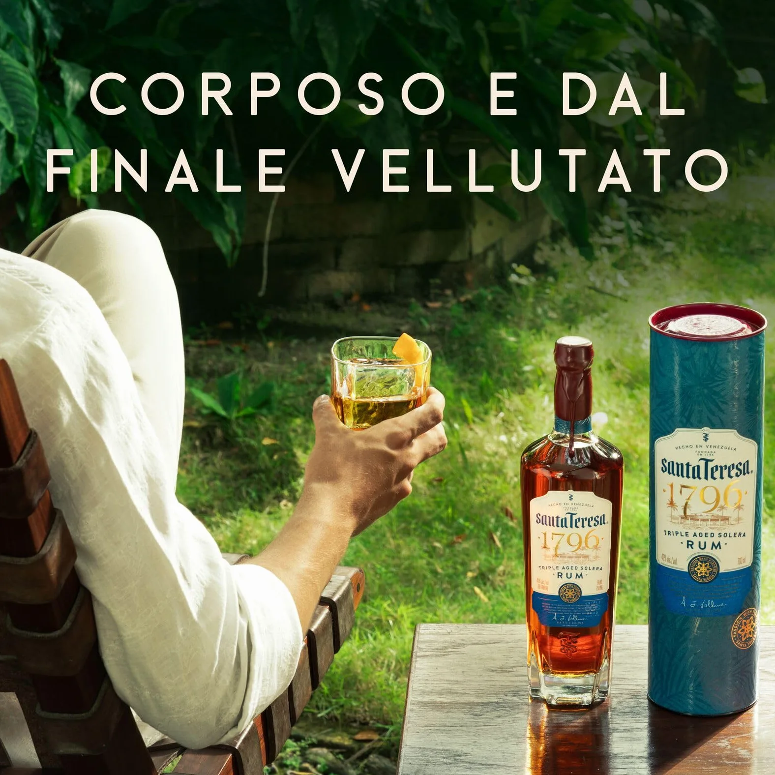 Rum Solera a triplo invecchiamento Santa Teresa 1796, Vol. 40%, 70 cl / 700 ml, Pregiato rum scuro Single Estate venezuelano affinato in botti di rovere