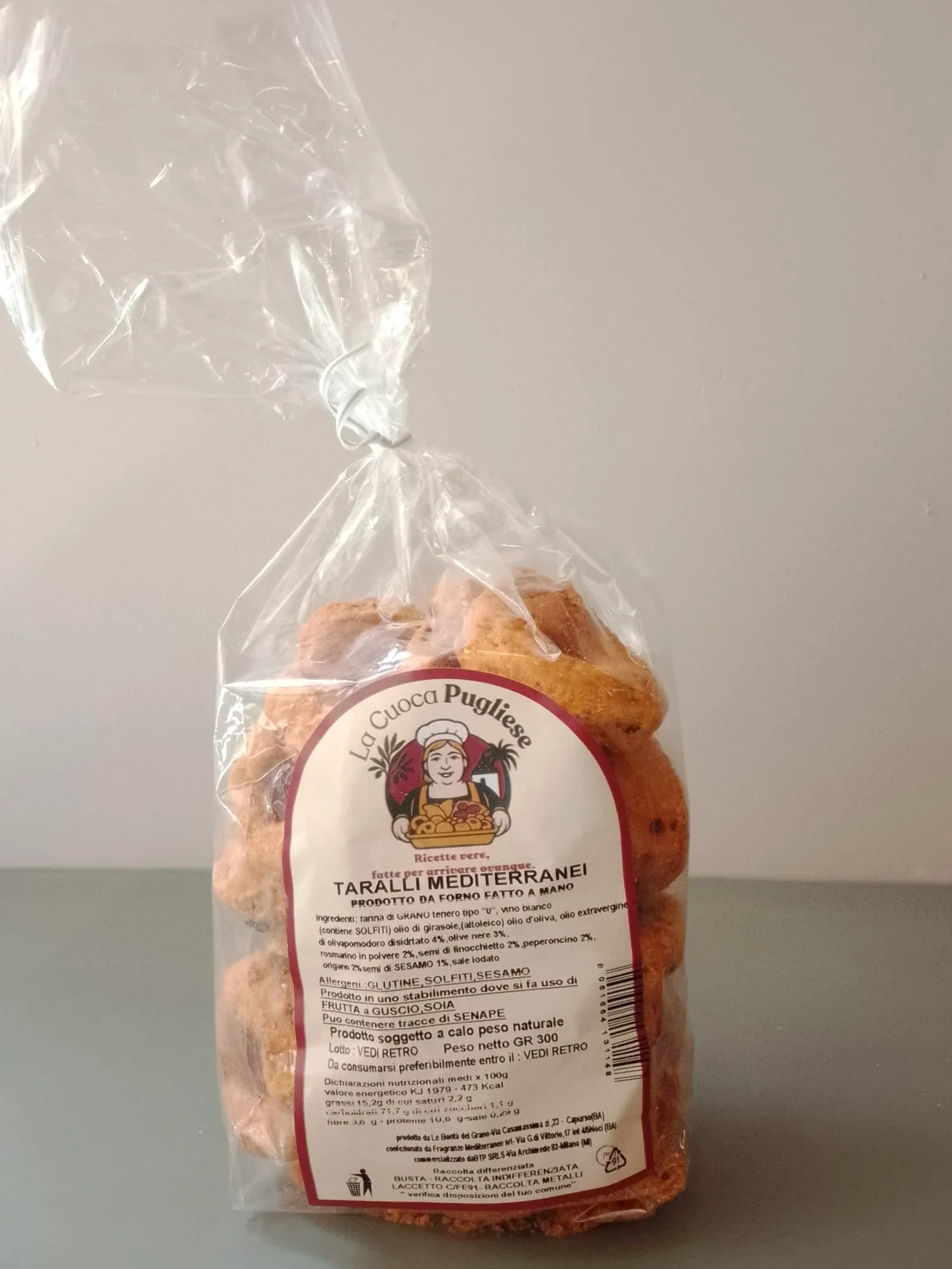 La Cuoca Pugliese - Taralli Mediterranei Artigianali Pugliesi, Taralli Salati Croccanti, Snack da Forno Tradizionale, Ideali per Aperitivi, Confezione da 10 x 300 g
