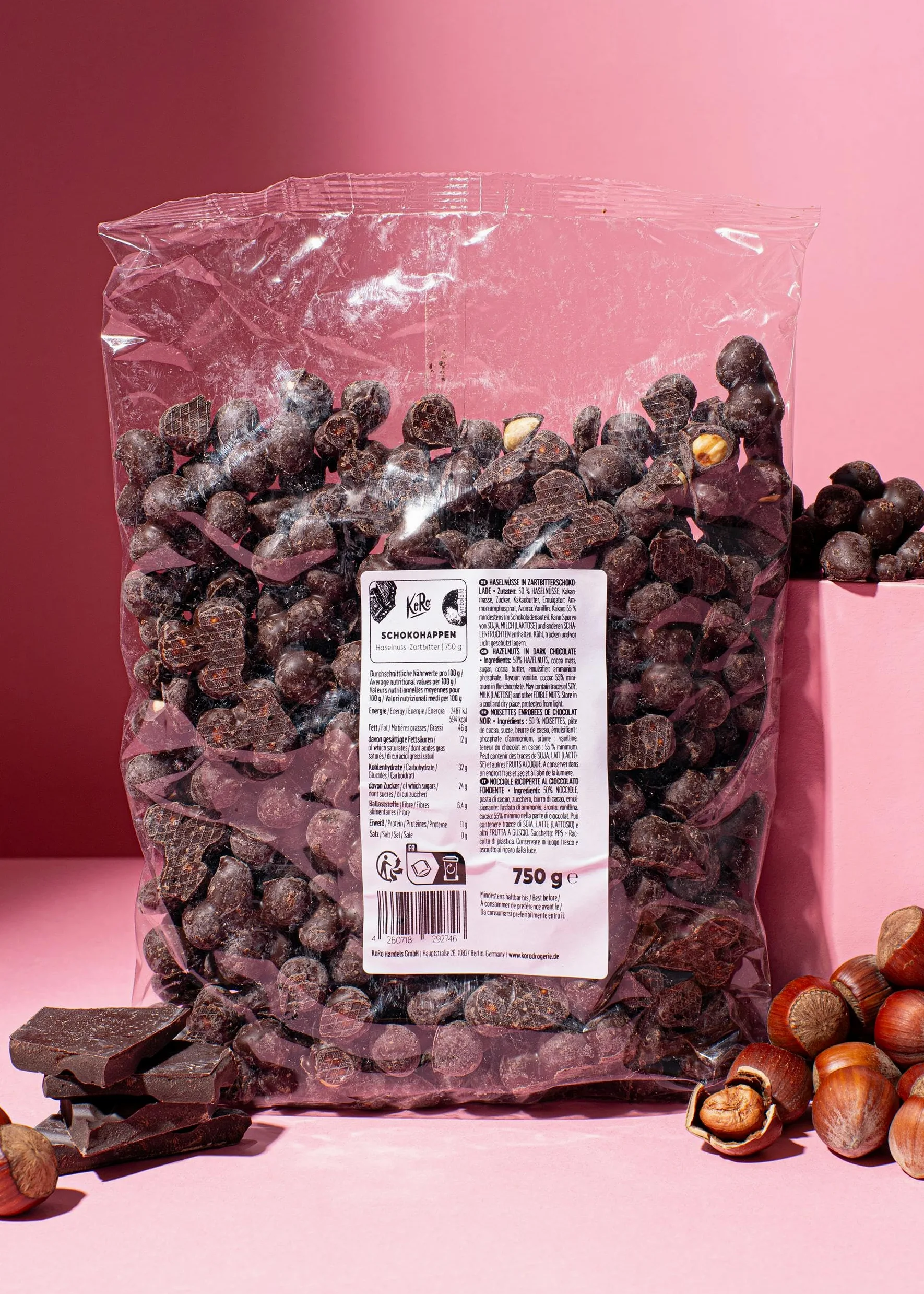 KoRo - Bocconcini di cioccolato fondente e nocciole 750 g - Da gustare come snack o da regalare – Vegetariano – Confezione risparmio da 750 g