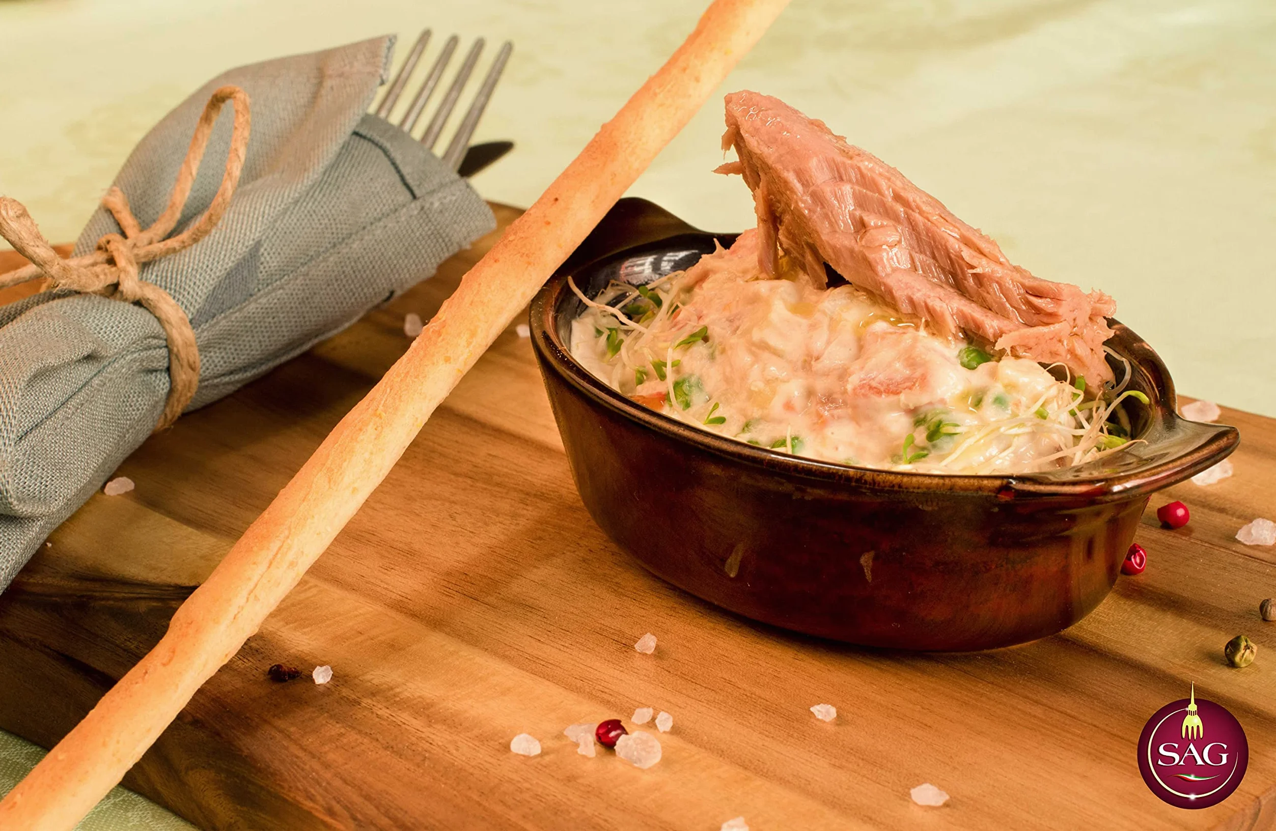 Insalata Russa con tonno e verdure fresche, (Confezione 4 pz. da Kg) – SAG