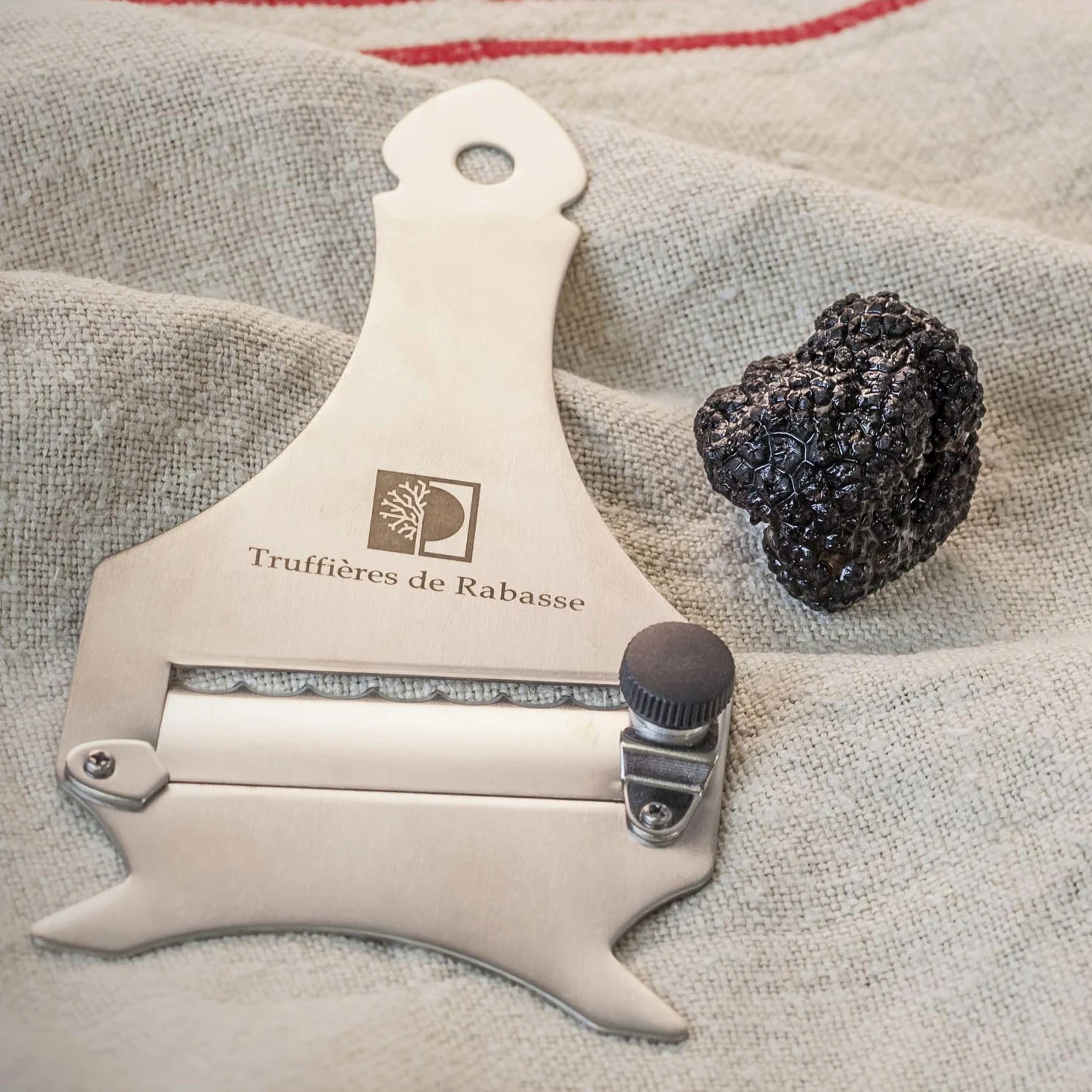 Specialità di olio di girasole al tartufo nero 1% - Bottiglia 250ml