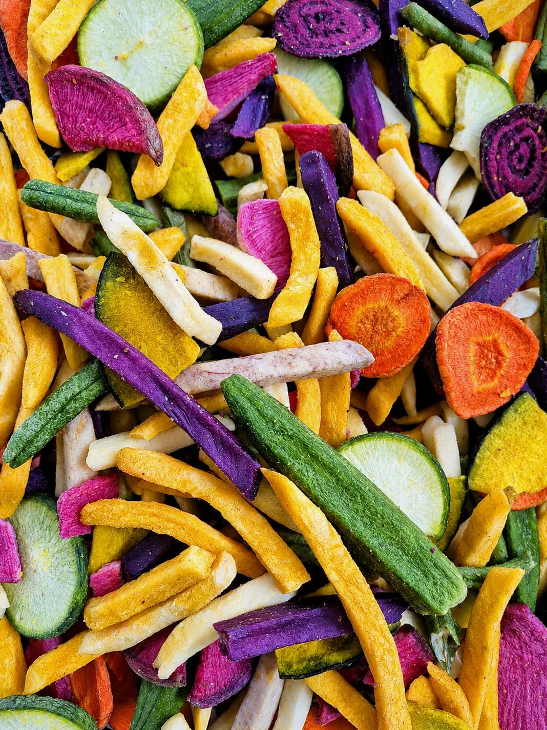 Chips Croccanti di Frutta e Verdura Mix Colorato 1 Kg Snack Gourmet Dolce e Naturale Ideale per Aperitivi Buffet Dessert Decorazioni Piatti Eventi e Catering