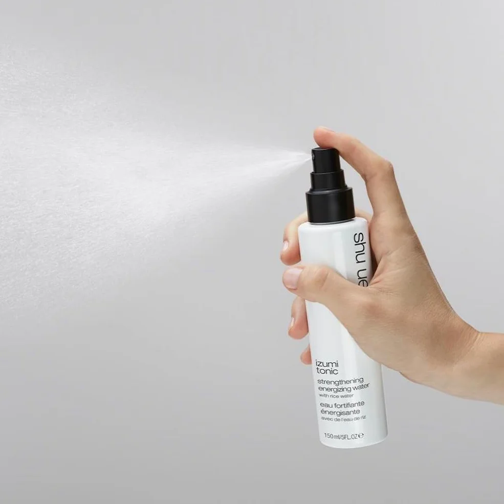 Shu Uemura Art of Hair, Spray per Capelli Anti-Rottura, Per Tutti i Tipi di Capelli, Effetto Corporizzante e Setificante, Arricchito con Acqua di Riso e Ceramidi, Texture Leggera, Izumi Tonic, 150 ml
