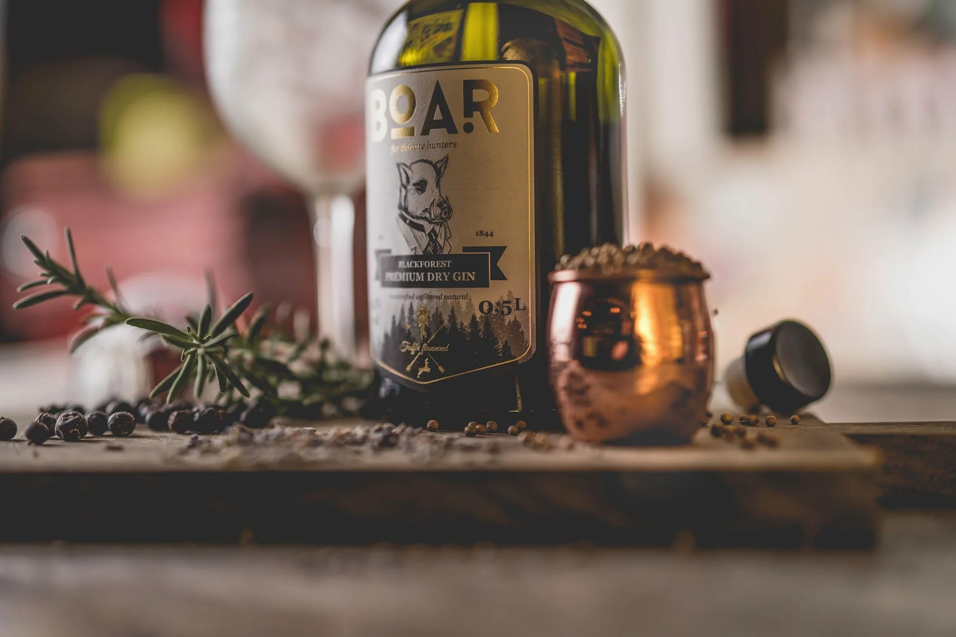 BOAR Blackforest um Dry Gin 43% Vol. 0,5l