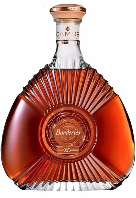 Cognac Single Estate Camus Borderies XO, 700 ml, 40% Vol, con 2 Bicchieri da Degustazione