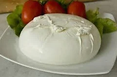 MOZZARELLA DI BUFALA DOP FIOR DI LATTE DA 1 Kg. LAVORAZIONE ARTIGIANALE PRODOTTO FATTO A MANO