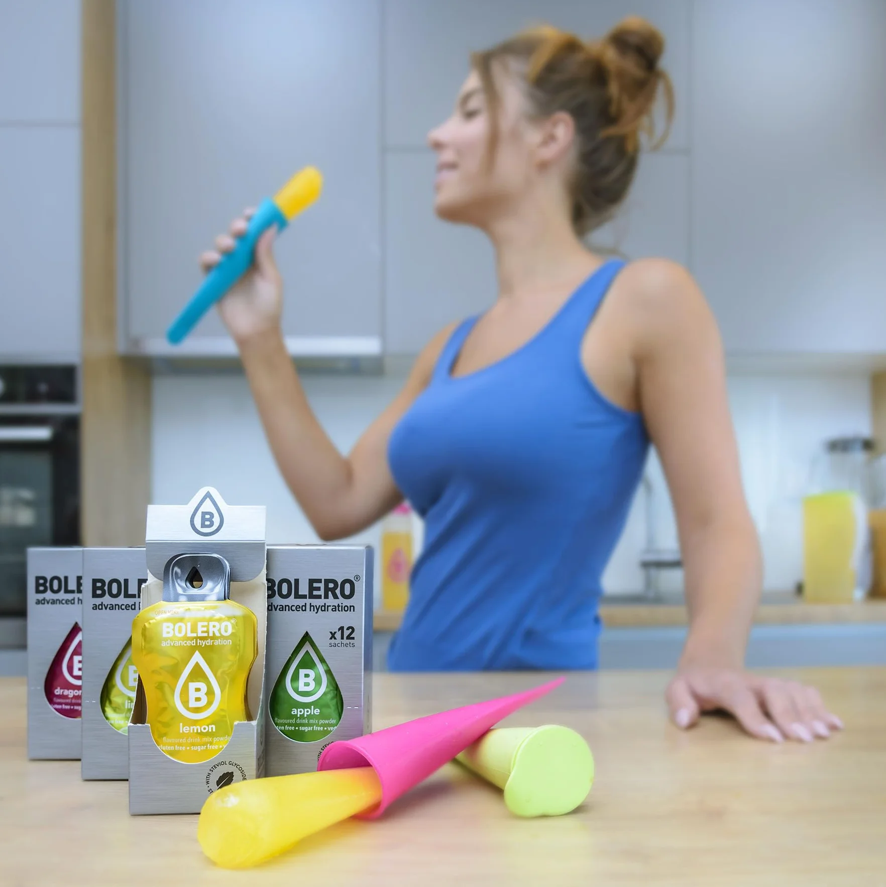 Bolero Drinks Mix - Bevanda in polvere, 79 pezzi (75 x 9 g, 3 x 8 g, 1 x 7 g), senza zucchero, addolcito con stevia, tutti i sapori