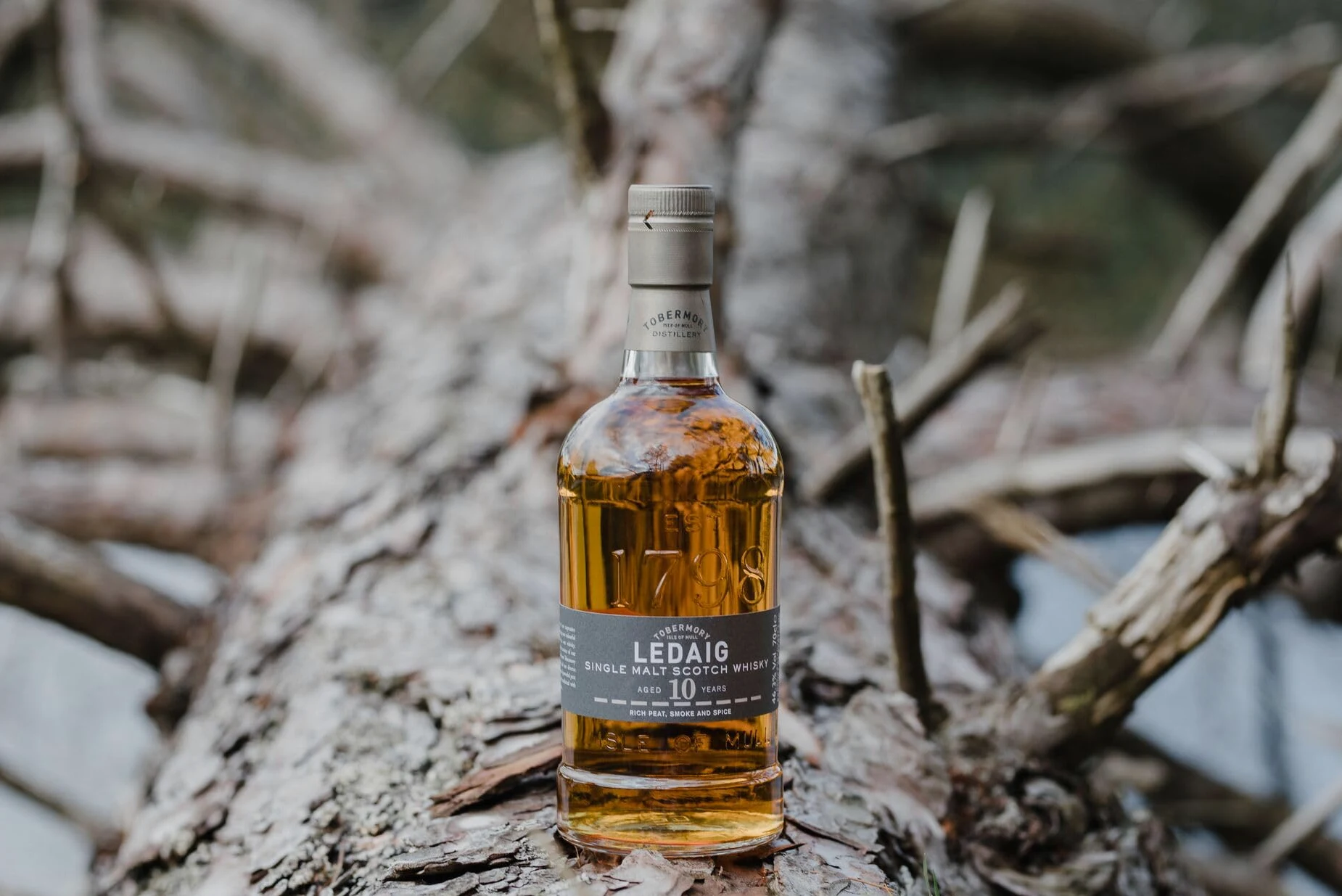 Ledaig 10 Ans - Single Malt Scotch Whisky Île de Mull - 46.3% 70 cl - Avec coffret - Whisky riche et tourbé