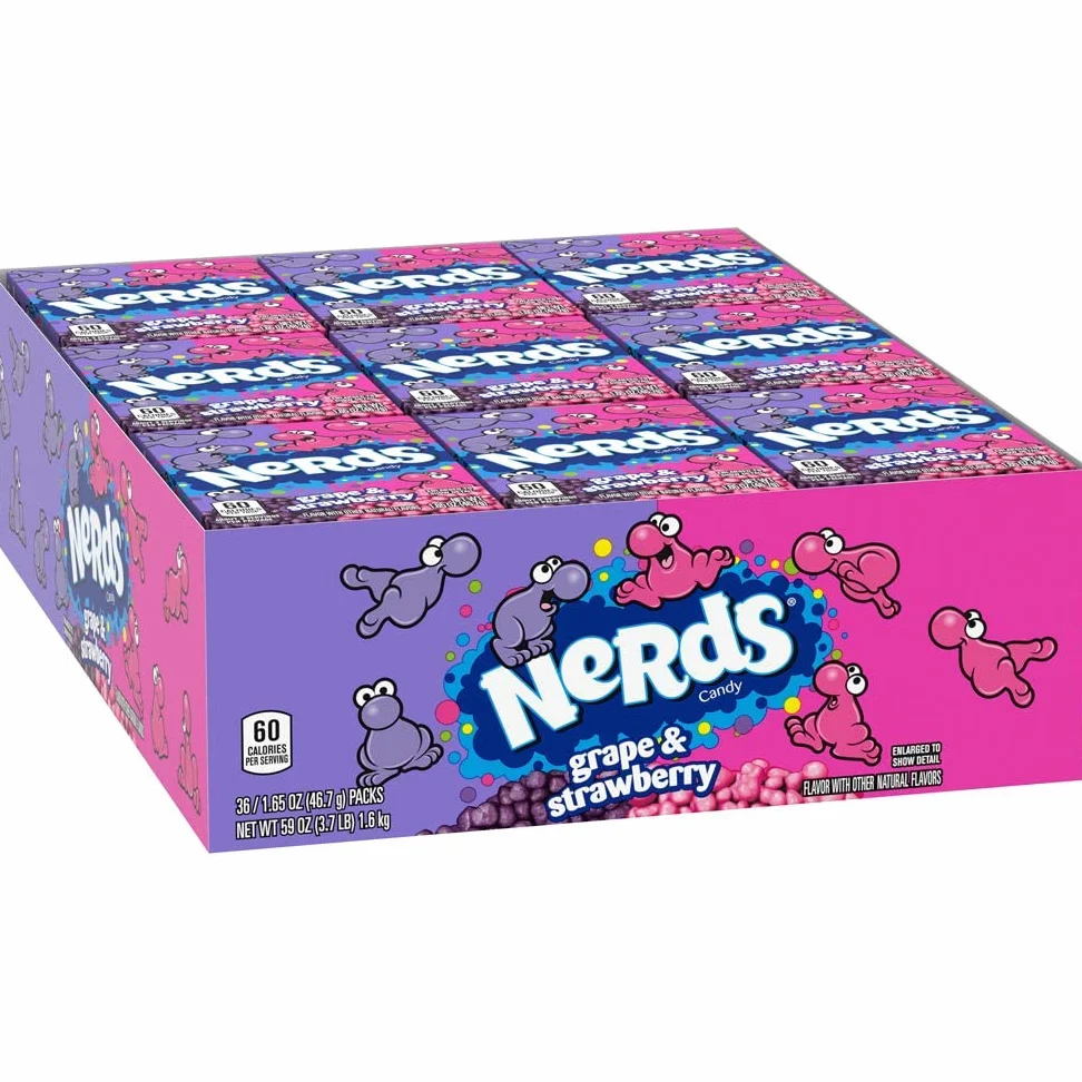 NERDS - Nerds Candy American Sour Candy | Combo perfetto di piccole caramelle al gusto di uva e fragola - Ideale per la condivisione - 36 pacchetti da 46,7 g