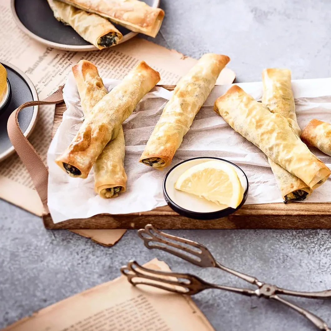 Öz Yufka Sac Yufka - Pasticceria fresca, sfoglie pasta filo 500 grammi + pufai