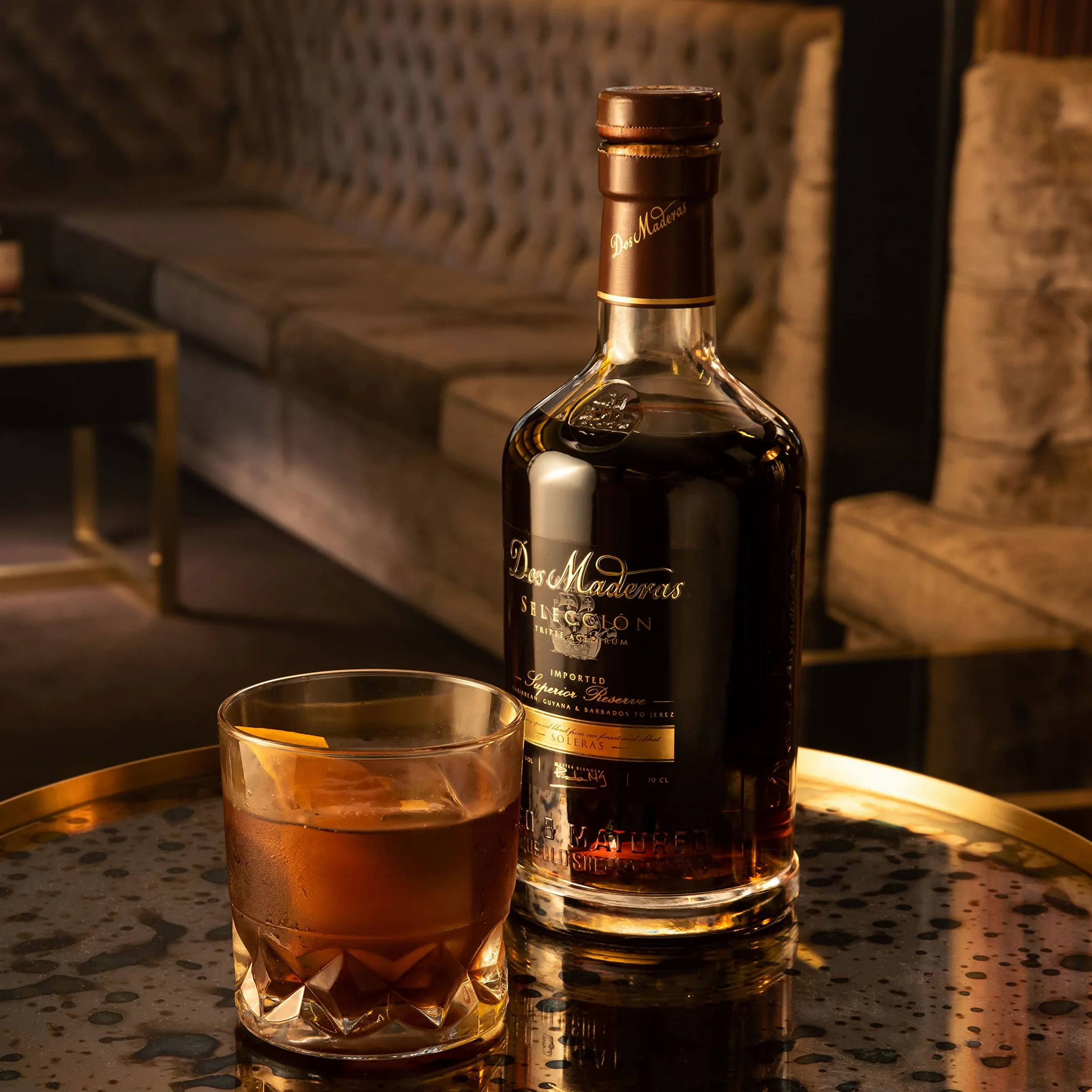 RUM SELECCION TRIPLE ACED SUPERIOR RESERVE 70 CL IN ASTUCCIO