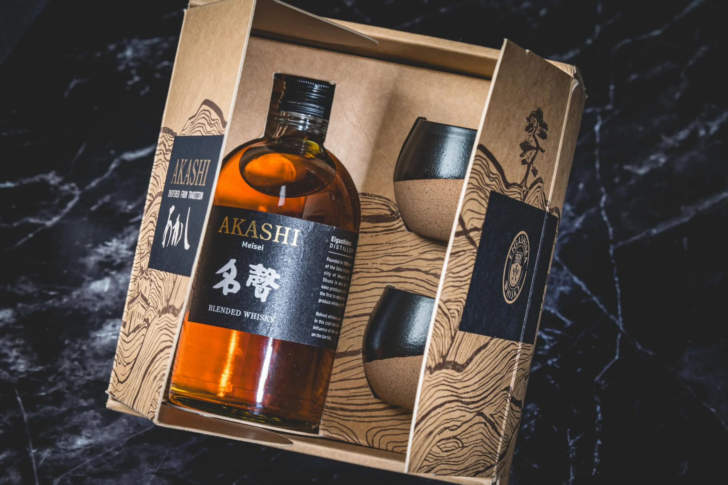 Akashi Whisky Meisei Special Pack con 2 Bicchieri"Japanese Style" - 500 ml