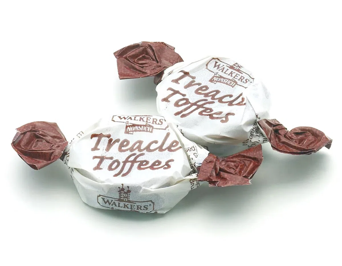 WALKERS NONSUCH TOFFEE Walker's Nonsuch Treacle Toffees Dabs 1KG