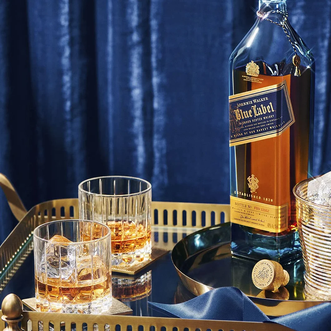 Johnnie Walker Blue Label Blended Scotch Whisky - 700 Ml